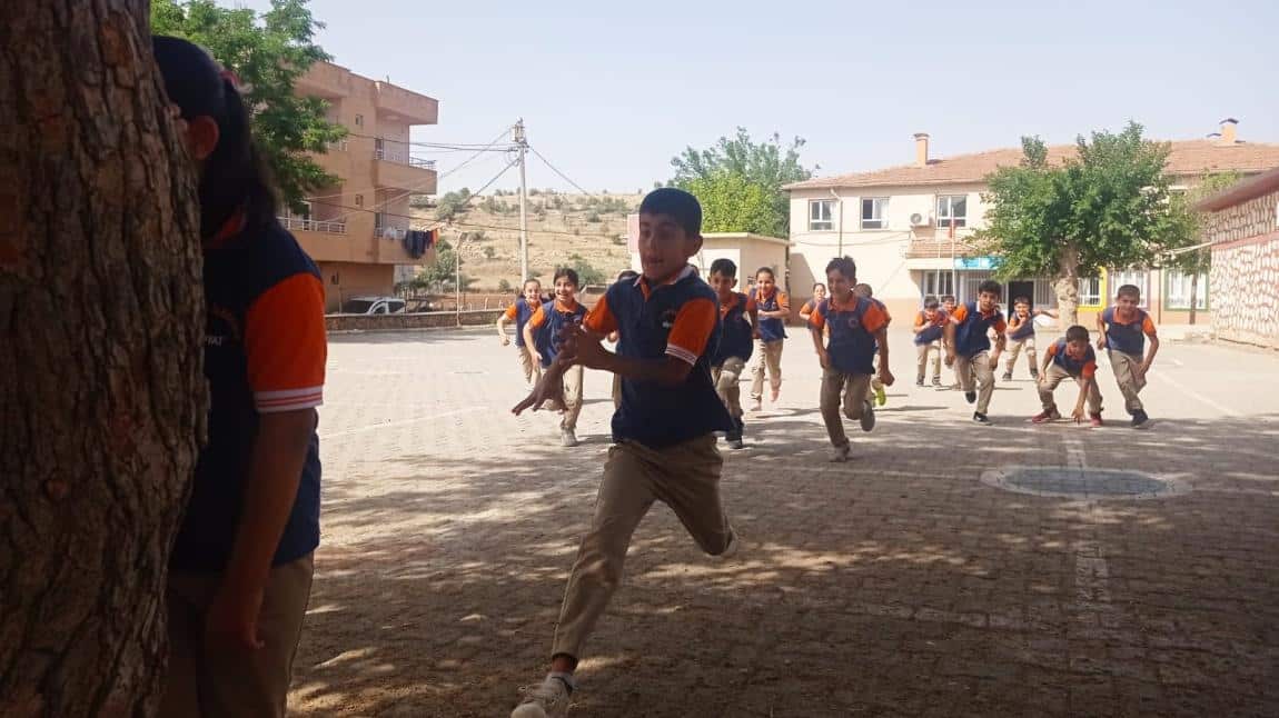Geleneksel Çocuk Oyunları Şenliği